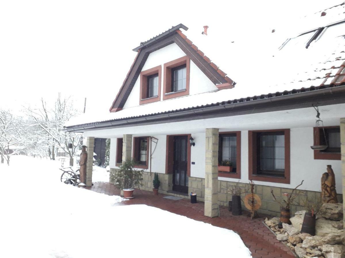 Apartman Kristina Ivachnova 49 Bešeňová Kültér fotó
